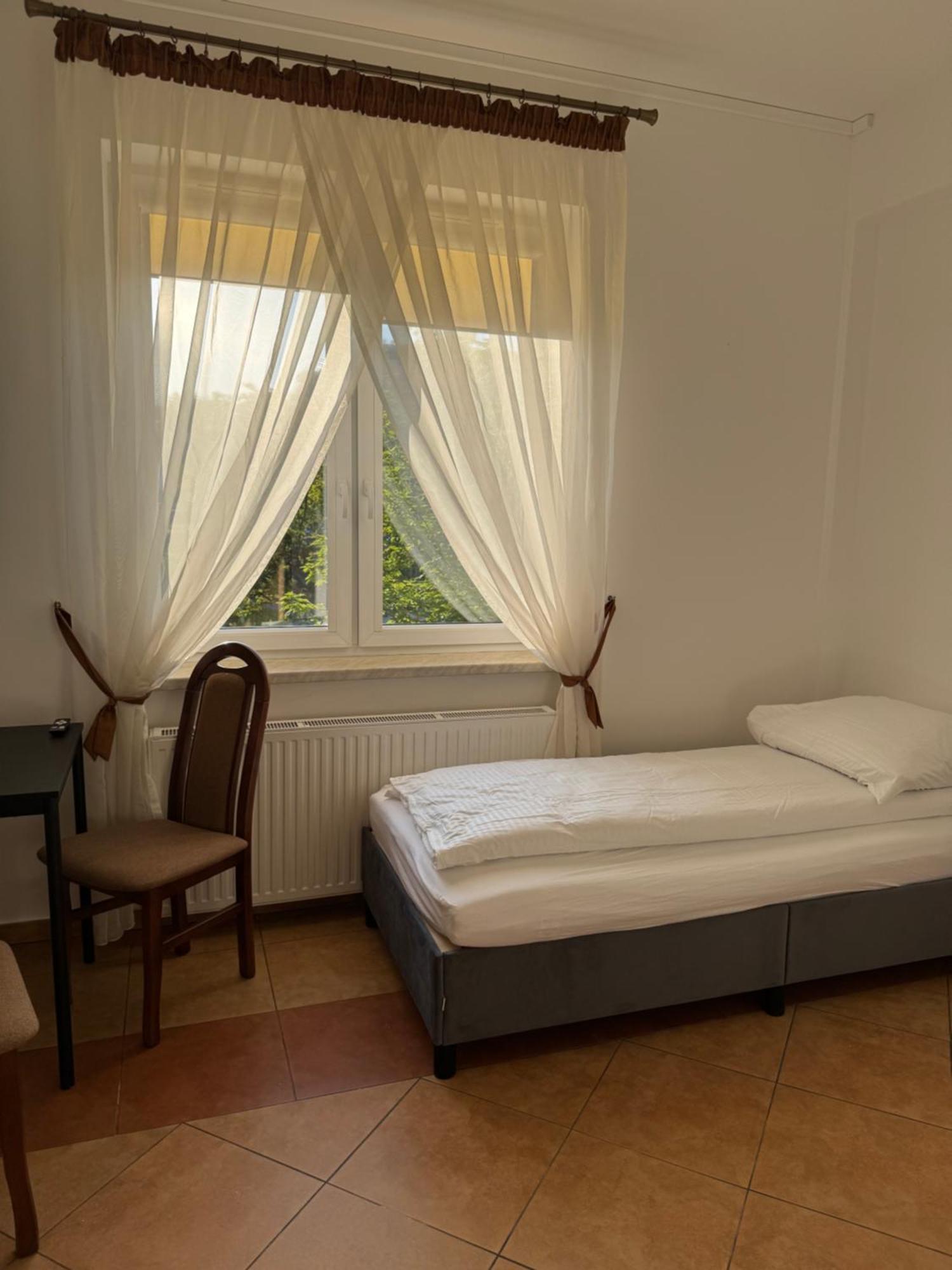 Da Massimiliano Aparthotel Wrocław Exterior foto